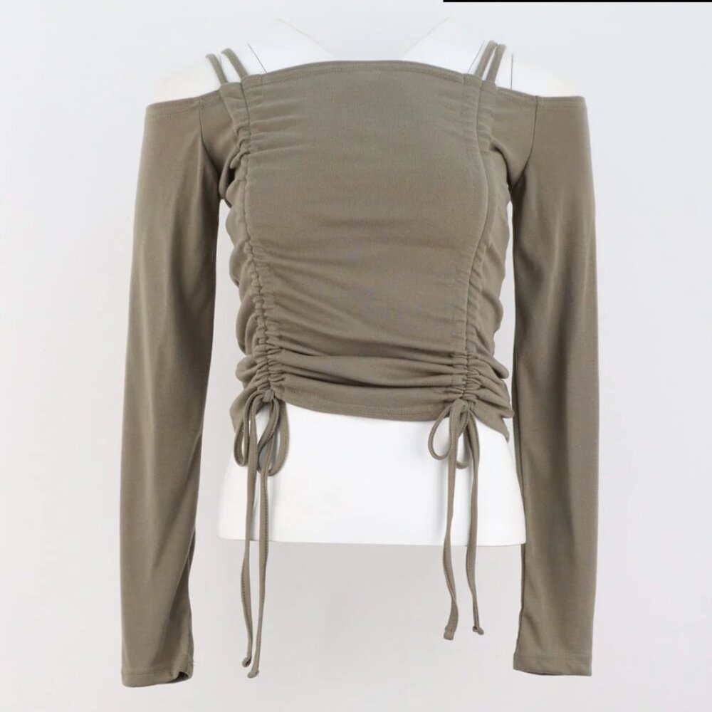 Lewkin Off the Shoulder Ruched Top
